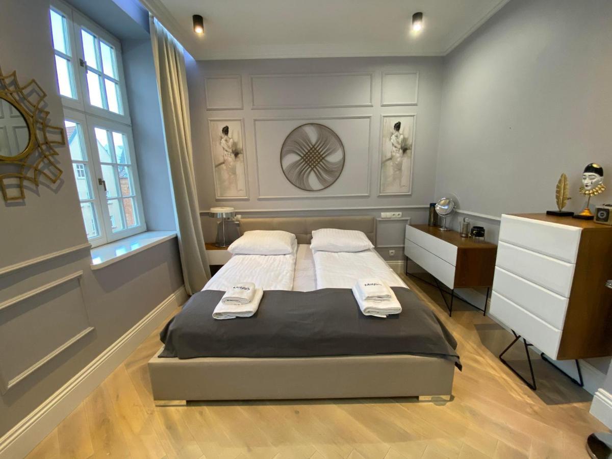 Maya'S Flats & Resorts 44 - 3 Rooms Apartment On Chlebnicka Street Gdansk Old Town מראה חיצוני תמונה