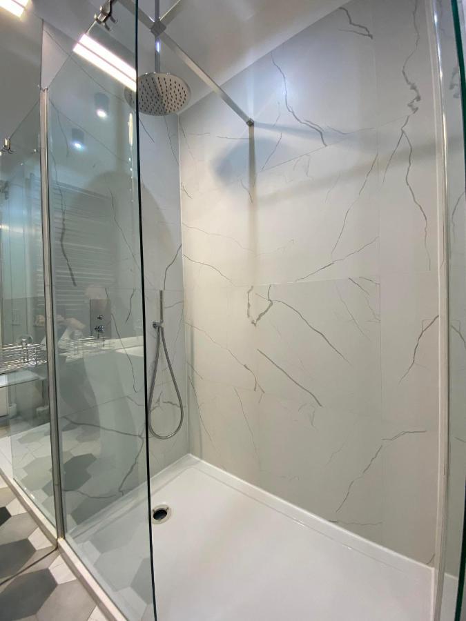 Maya'S Flats & Resorts 44 - 3 Rooms Apartment On Chlebnicka Street Gdansk Old Town מראה חיצוני תמונה