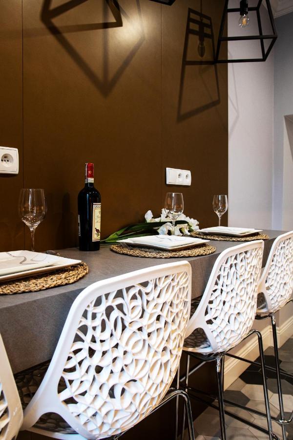 Maya'S Flats & Resorts 44 - 3 Rooms Apartment On Chlebnicka Street Gdansk Old Town מראה חיצוני תמונה